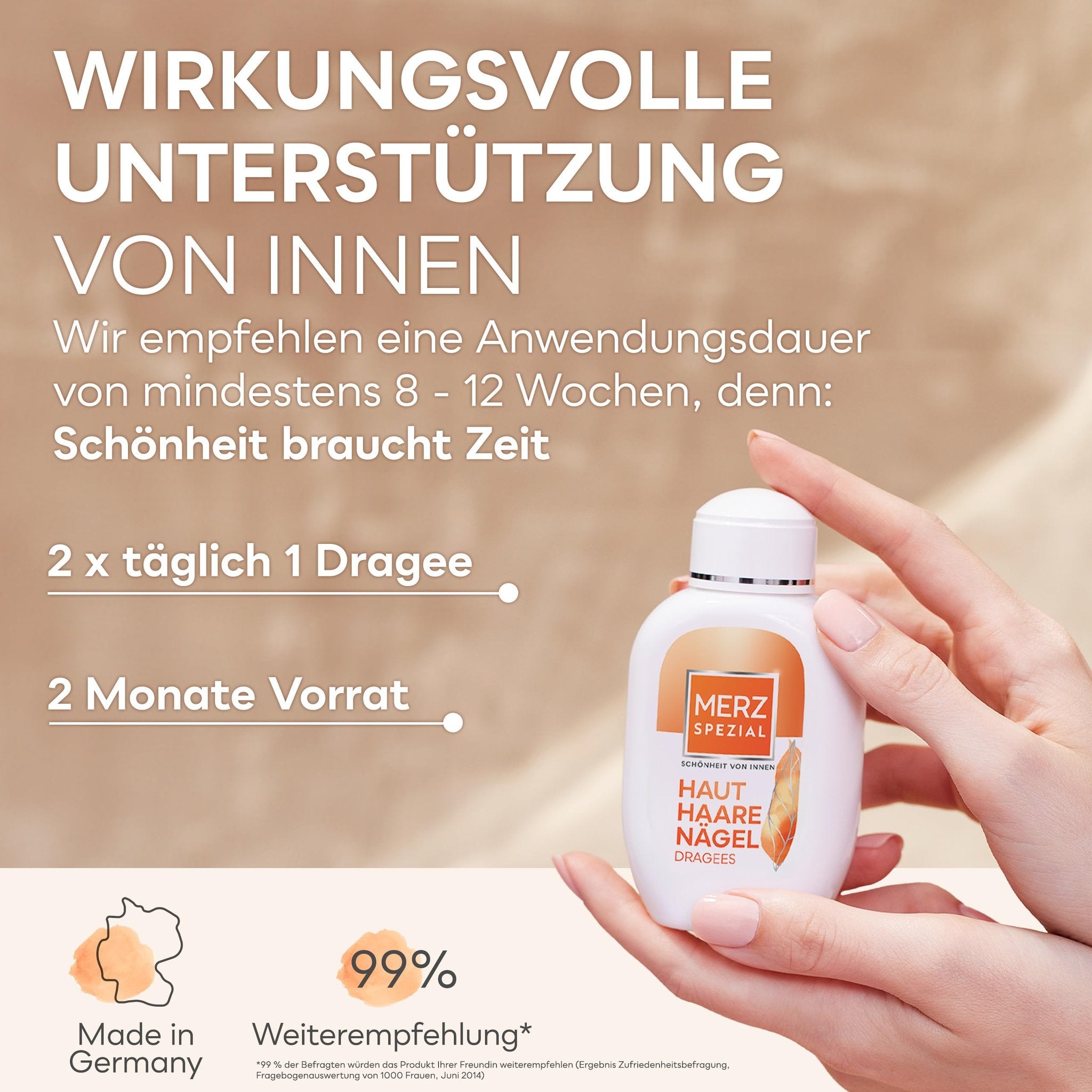 Eine Hand hält die Merz Spezial Dragees Flasche. Informationen zur Anwendung, Herkunft und Weiterempfehlung.